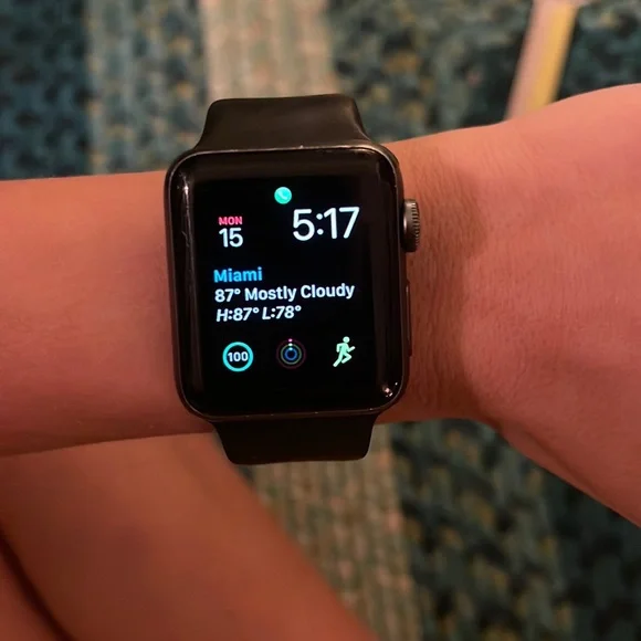 Series 2 Apple Watch. Water proof. Checks heart rate. In good condition. Does The Apple Watch SE 2 Have An ECG Sensor? main image 4